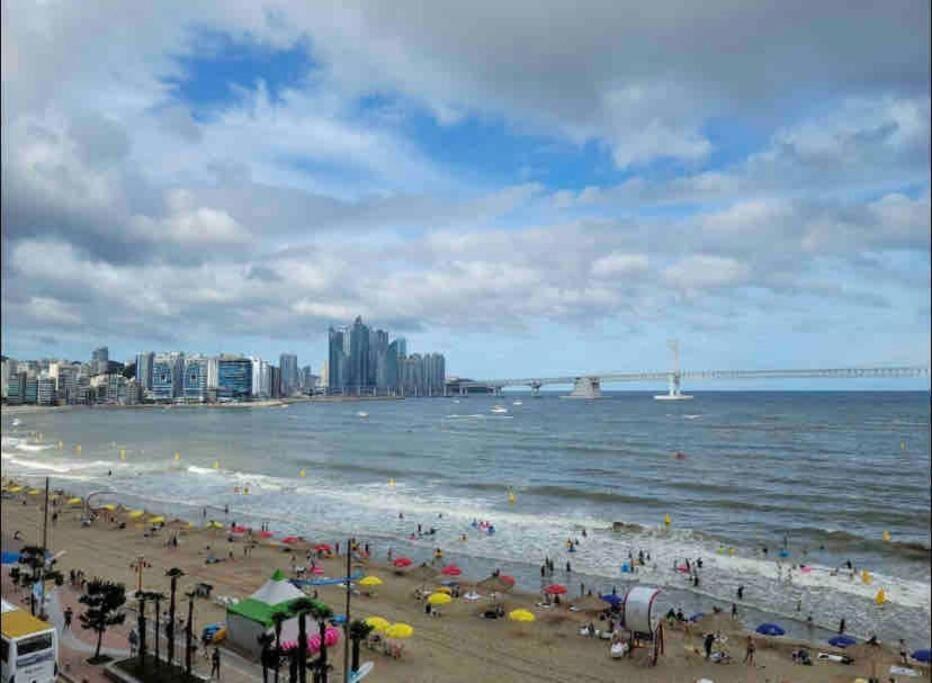 Апартаменти Gwangan-Ri Grand Terrace Ocean View Пусан Екстер'єр фото